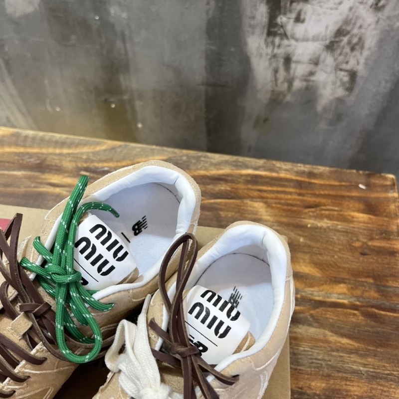 Miu Miu Casual Shoes